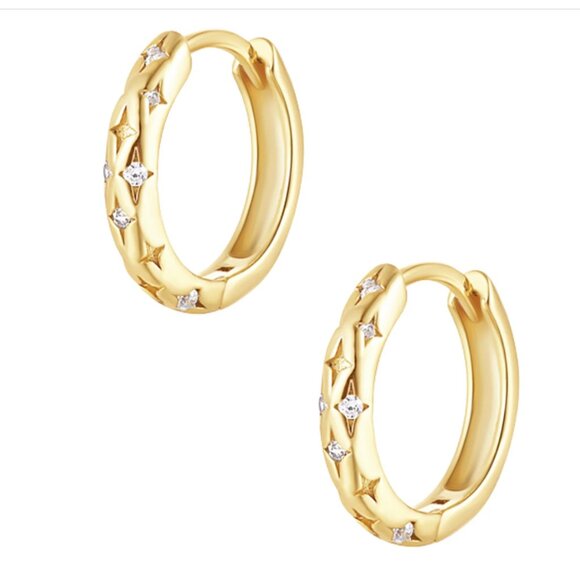 Minimalist Gold Tiny Huggie Hoop Earrings Star Engraved Cubic Zirconia Dainty - Picture 1 of 9